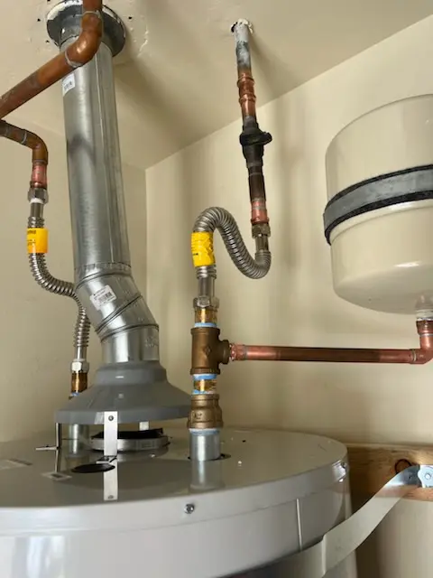 Water heater installation and plumbing repair in Wedgewood Park